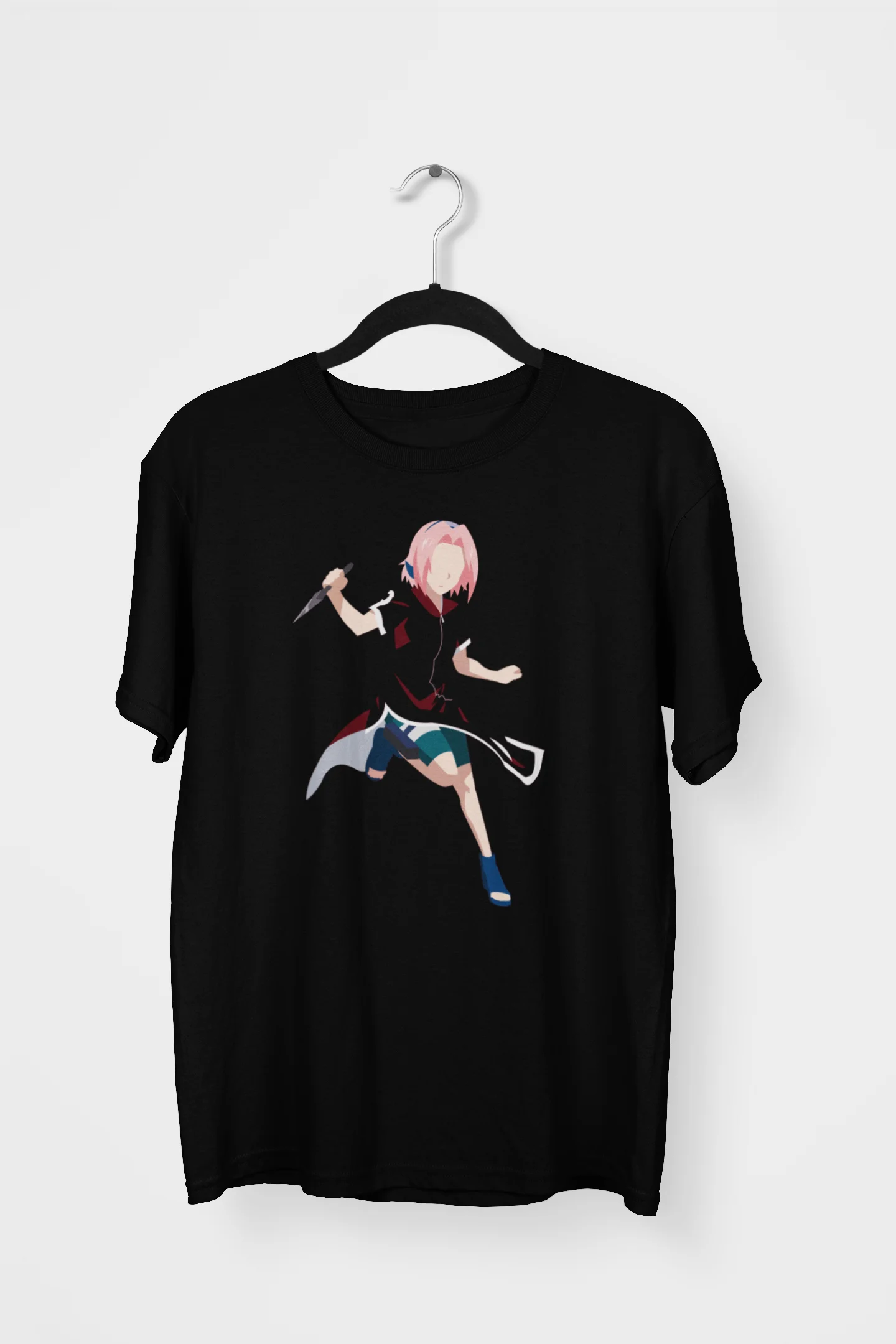 Remera de Sakura saltando