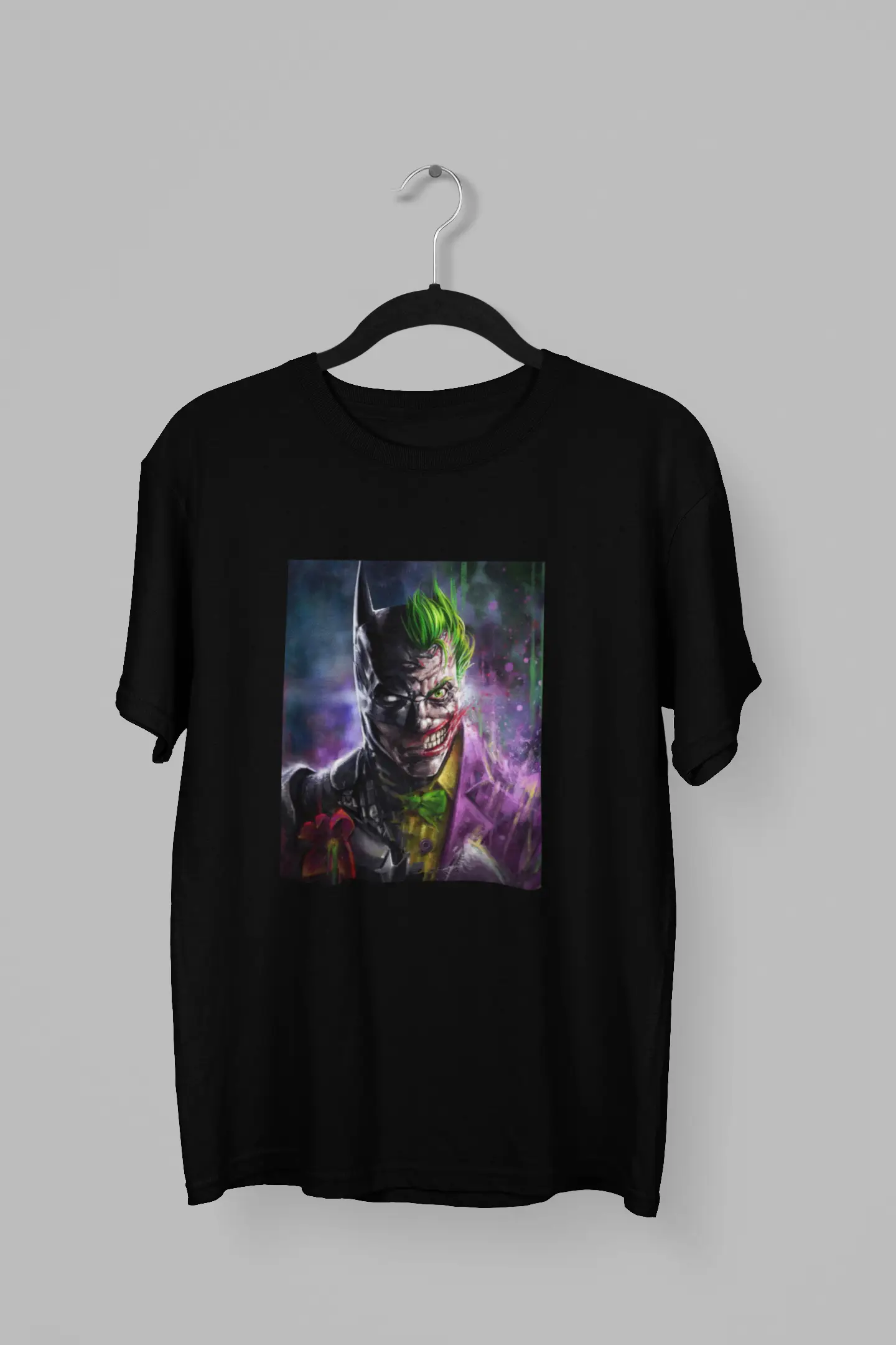 Remera de mitad rostro de Batman y mitad del Guason