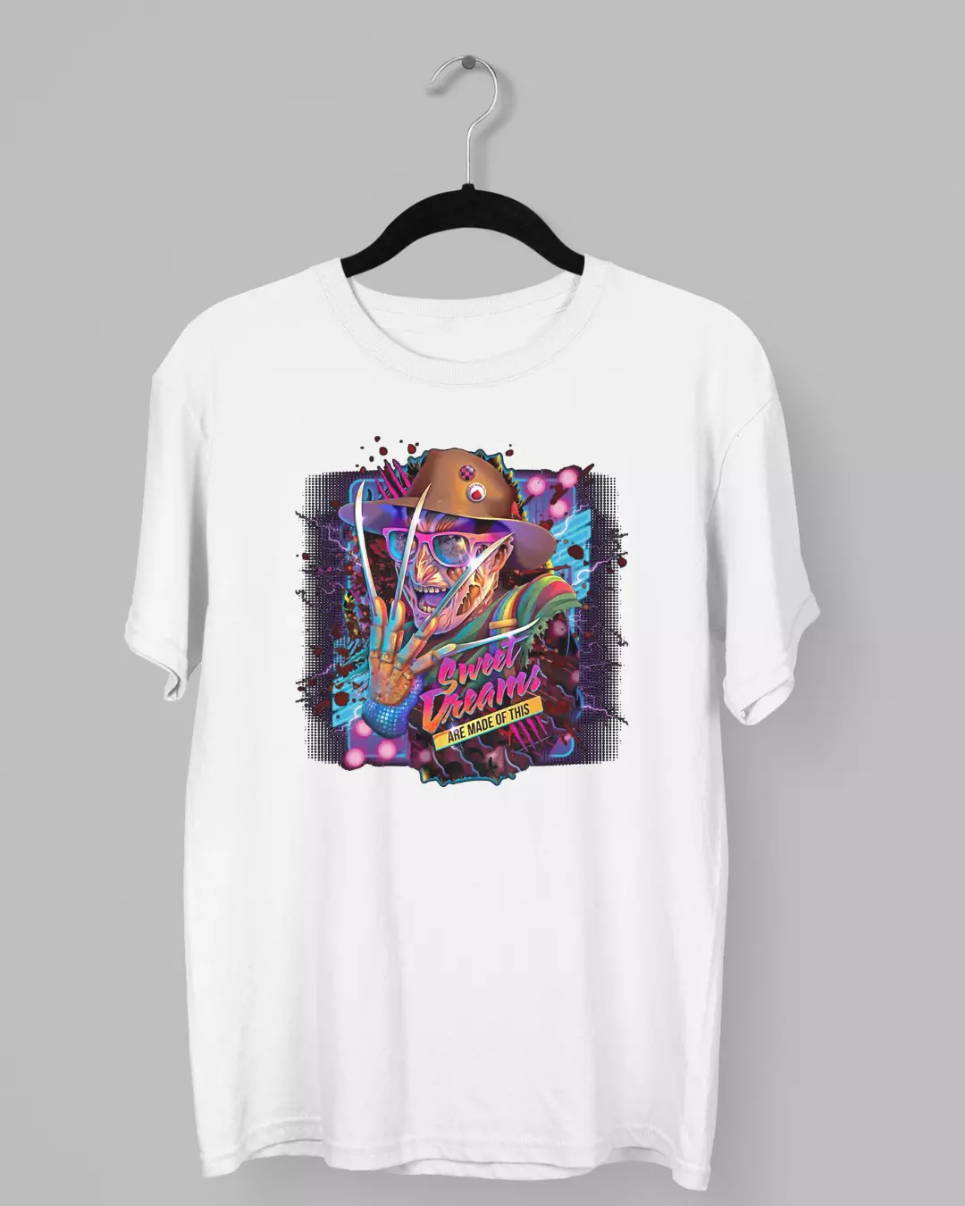 Remera de Freddy multicolores con la frase Sweet Dreams