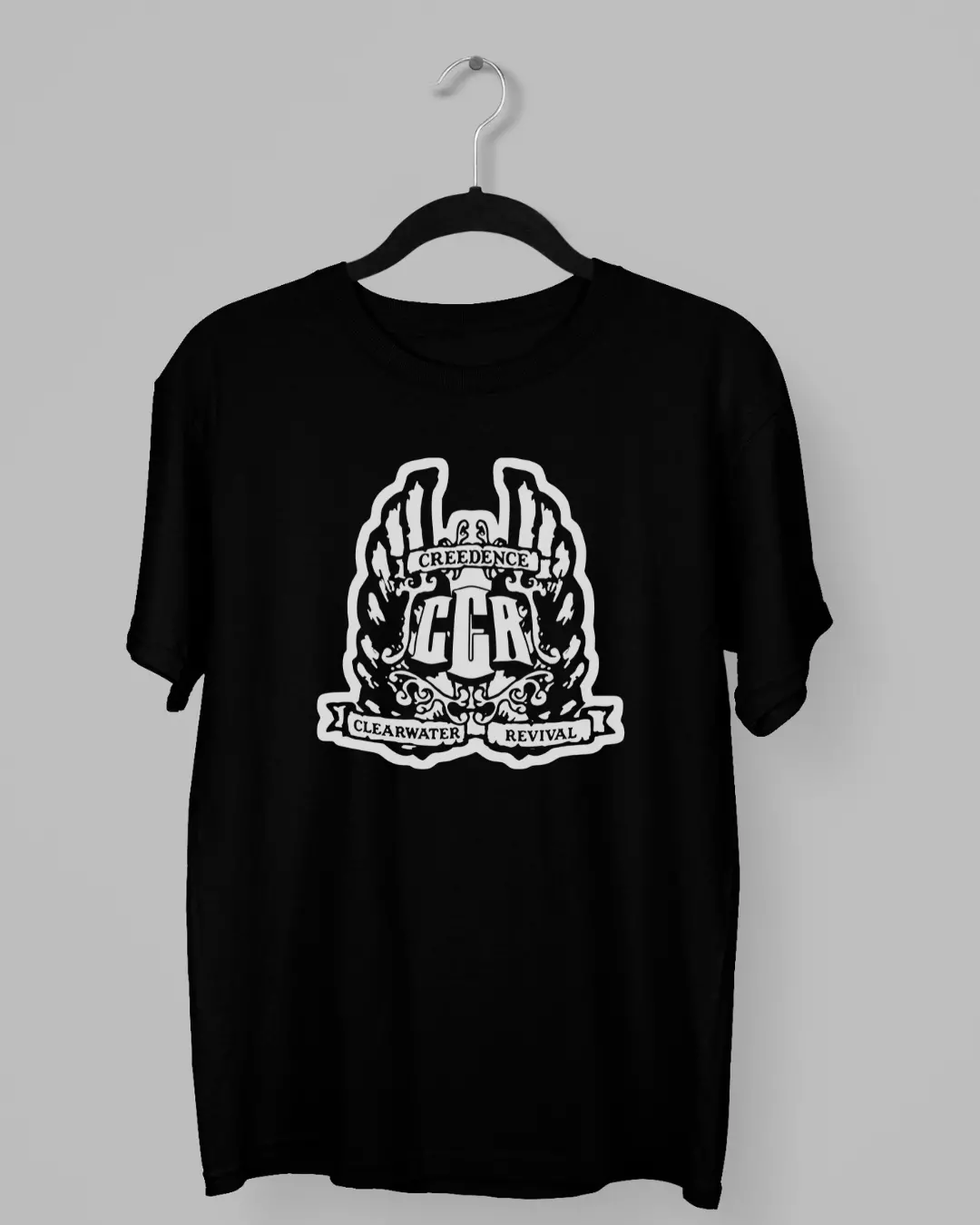 Remera de Creedence con las inciales CCR en medio de dos alas de Angel