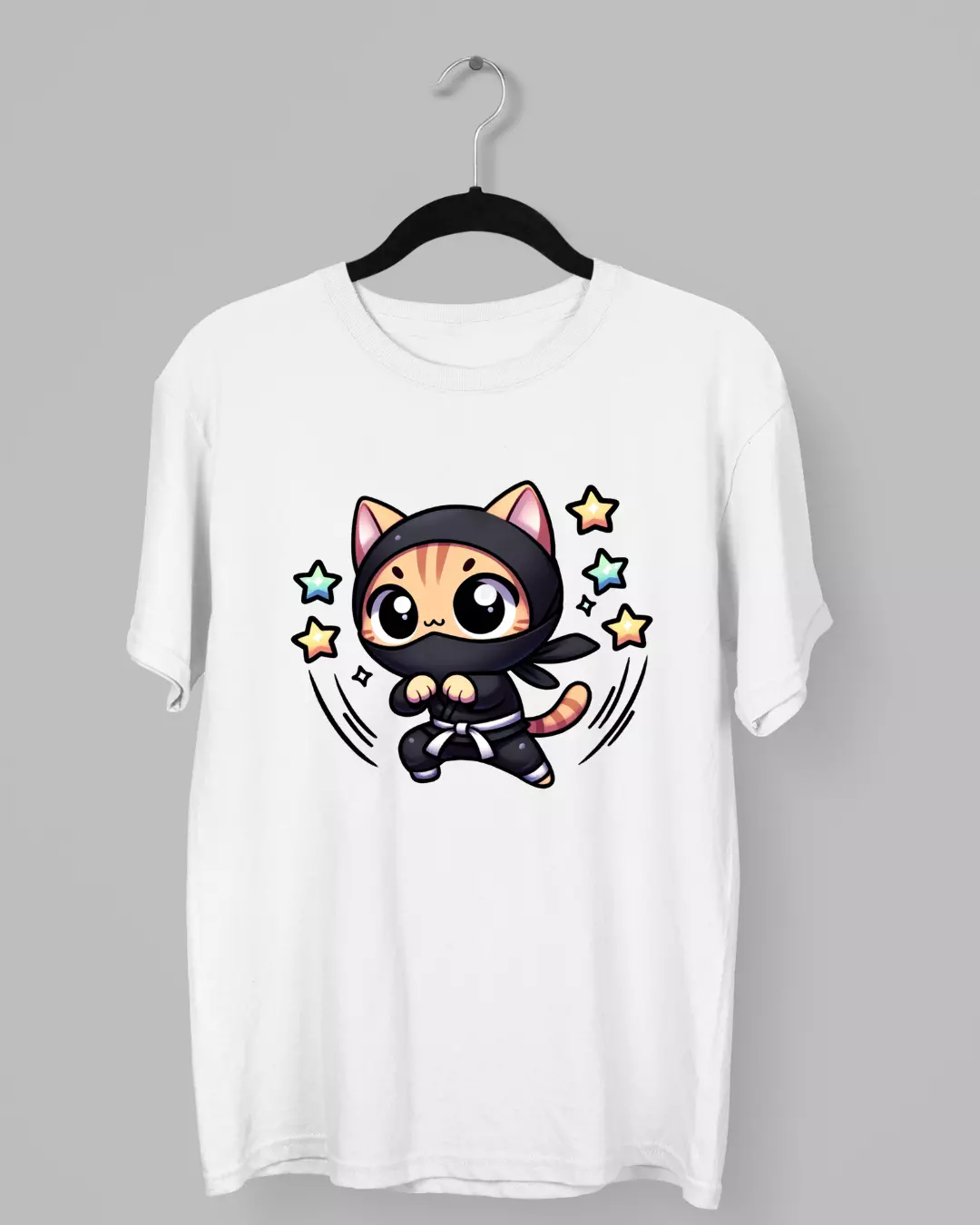 Remera de Gato Ninja en posicion de combate