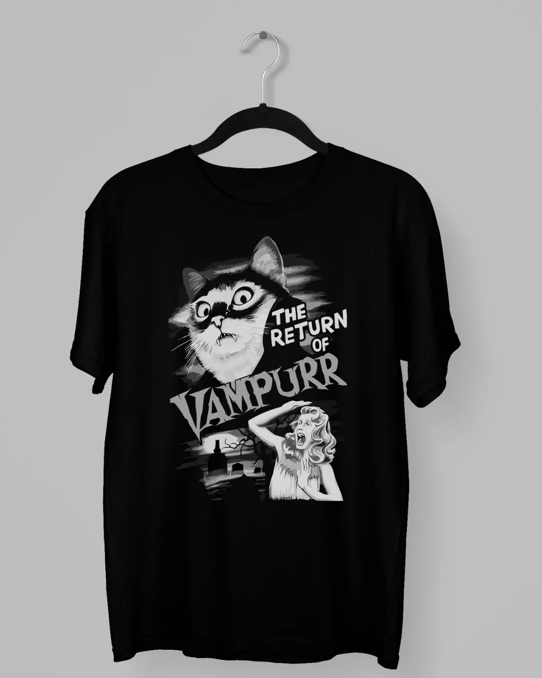Remera de un gato vampiro con la frase The return of Vampurr