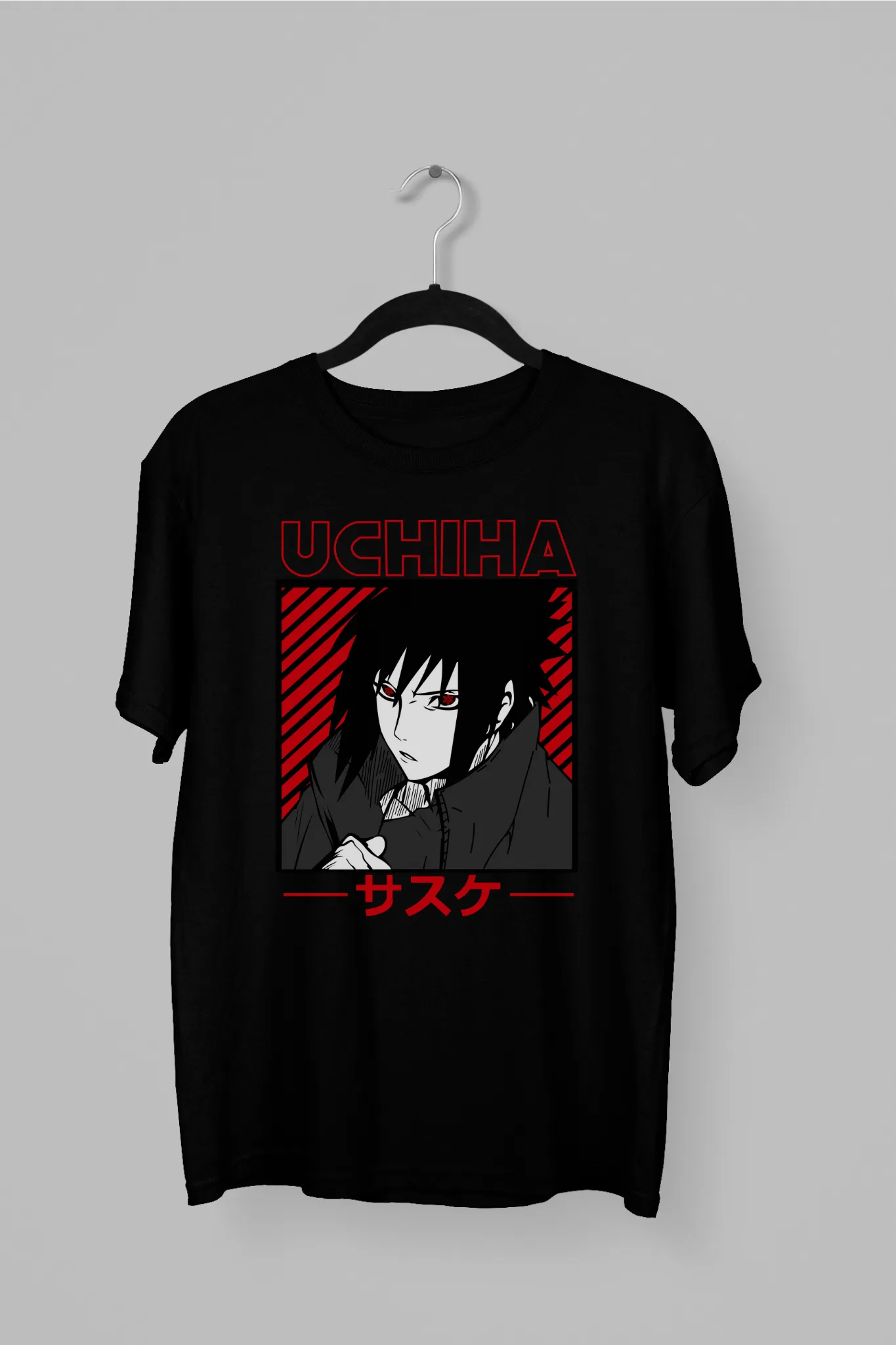 Remera de Saske del clan Uchiha con titulo en letras japonesas