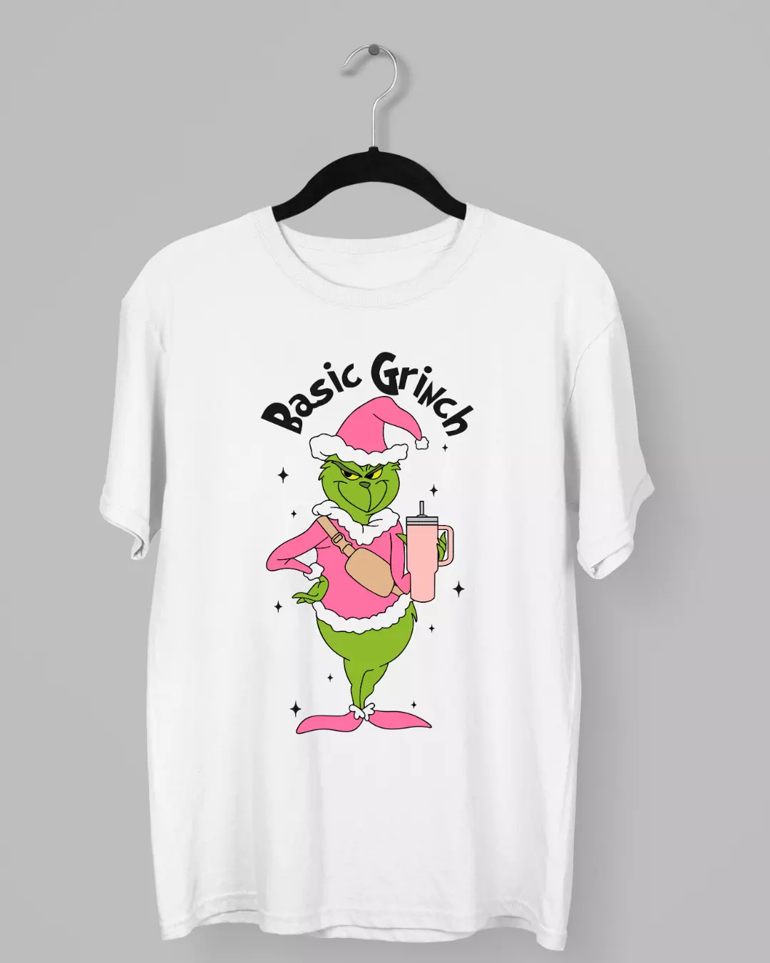 Remera navideña de Grinch con ropa navideña
